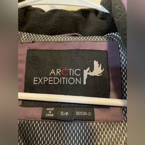 Arctic Expedition Gaspe hybraDOWN™ Parka Purple - Picture 13 of 16